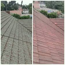 Roof pressure cleaning